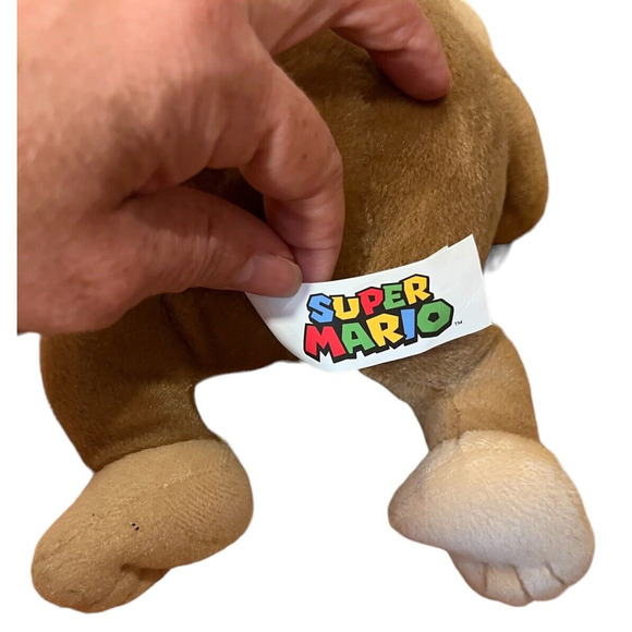 Nintendo Super Mario DONKEY KONG Gorilla Plush Stuffed Animal 2021 - Picture 5 of 6